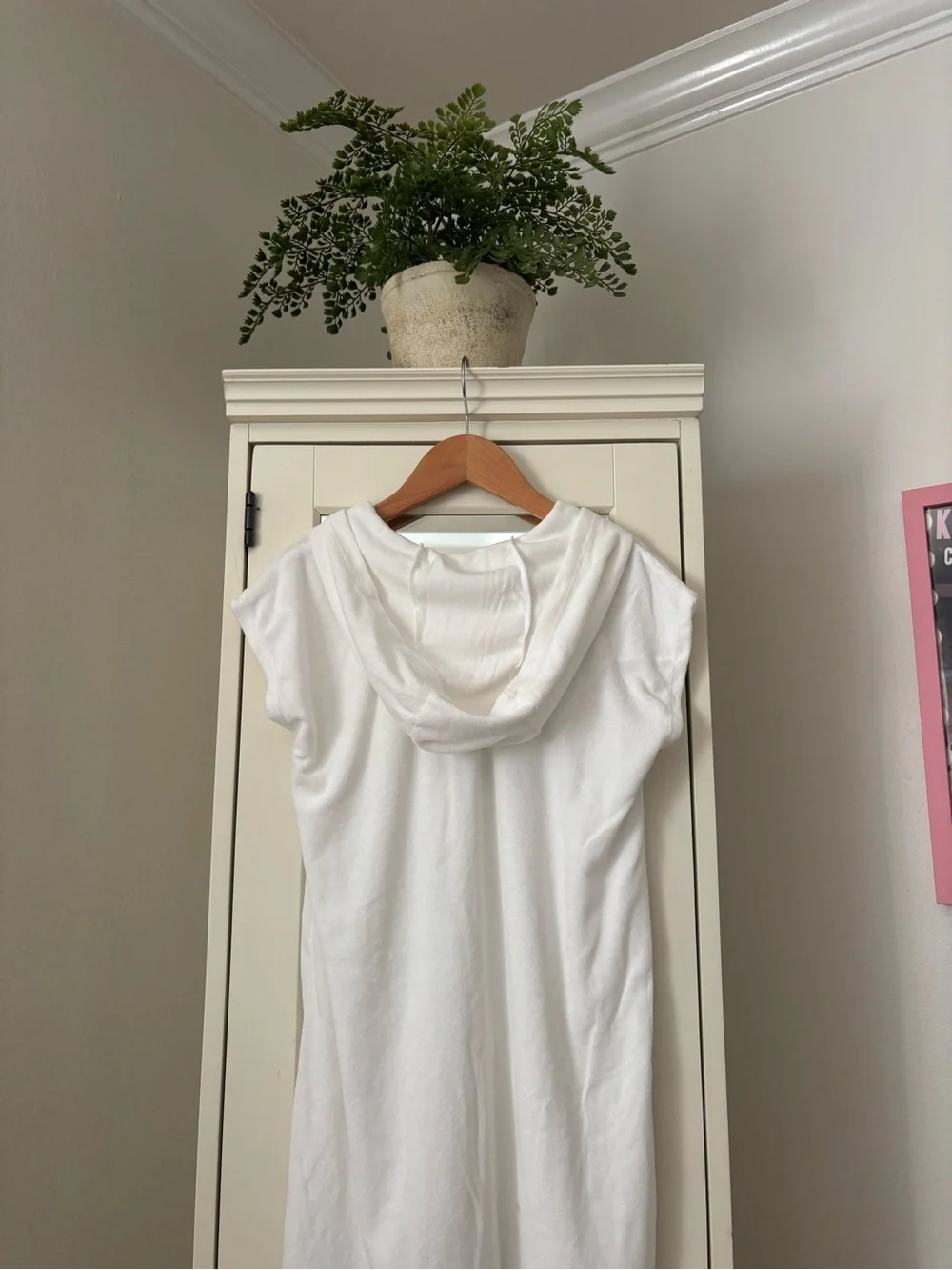 Old Navy white coverup for kids